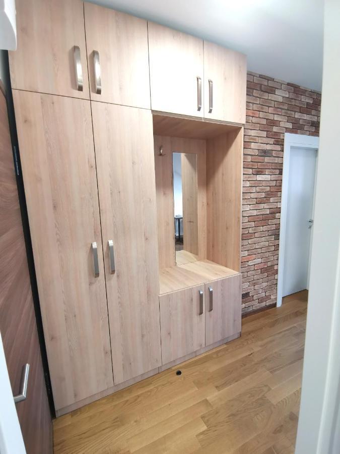 Stan Na Dan M Apartment Novi Sad Exterior photo
